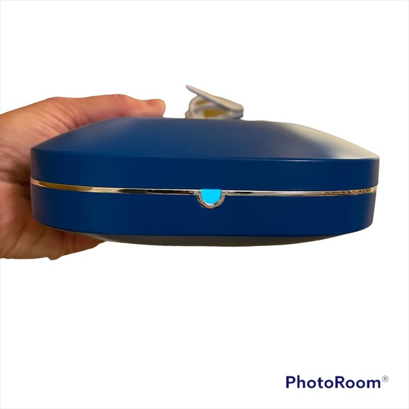 Phonesoap Pro Phone Sanitizer - Picture 8 of 9